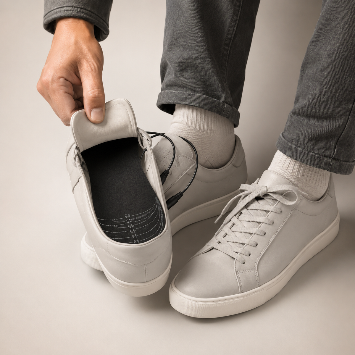 Heated Insoles – USB Powered Warm Shoe Inserts – image 1